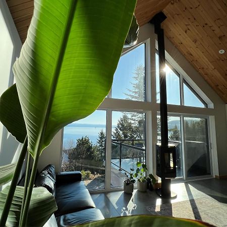 Magical Loft : Breathtaking View & Cozy Fireplace Chicoutimi 外观 照片