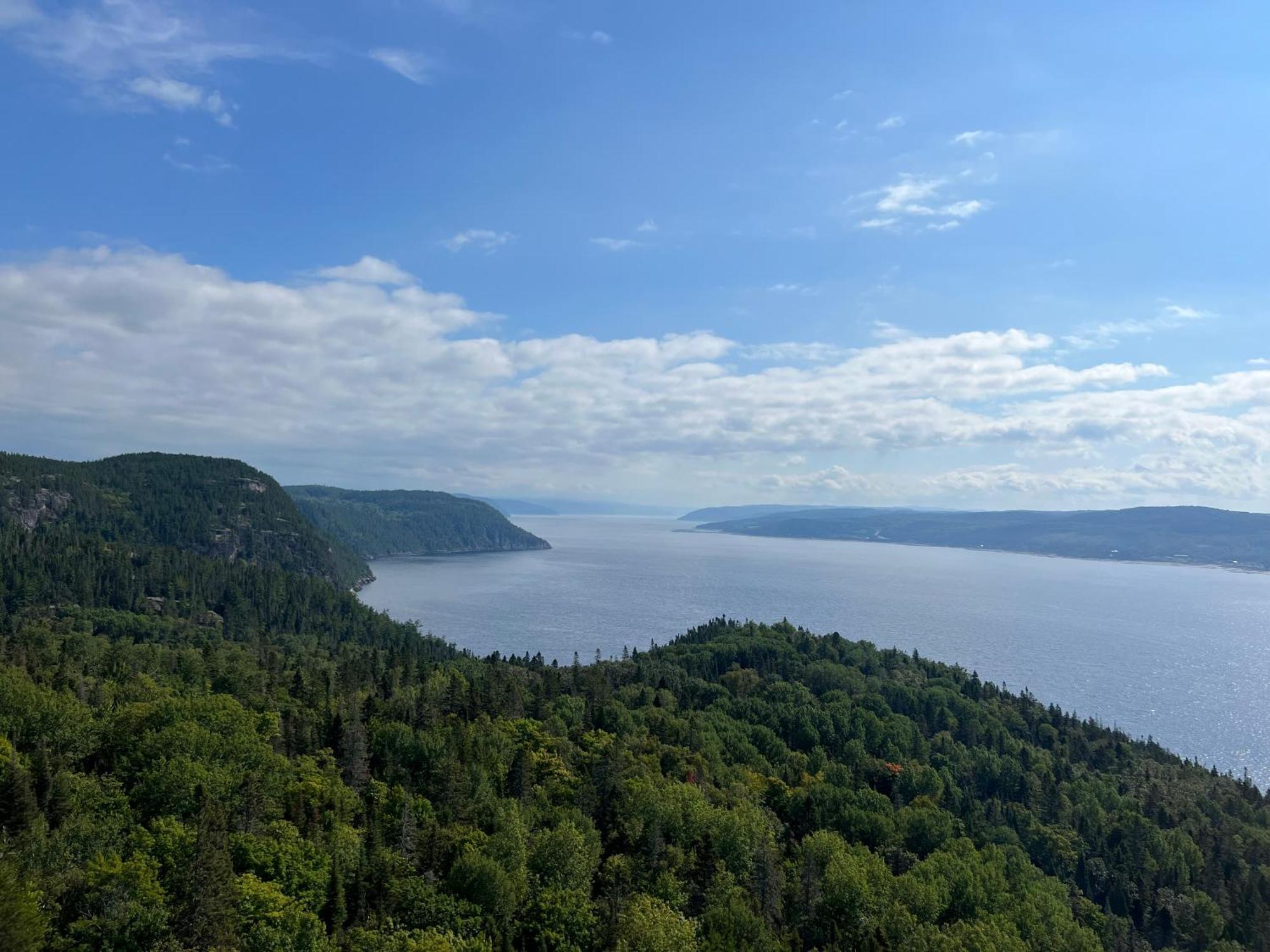 Magical Loft : Breathtaking View & Cozy Fireplace Chicoutimi 外观 照片